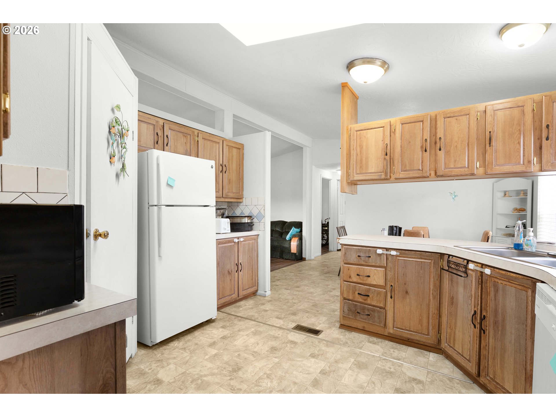 583 Suncrest Street Myrtle Creek, OR 97457 - Photo 11 of 24