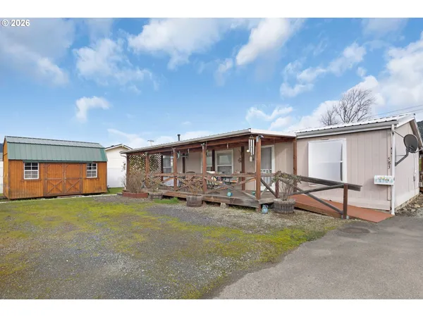 $225,000 | 583 Suncrest Street, Myrtle Creek, OR 97457