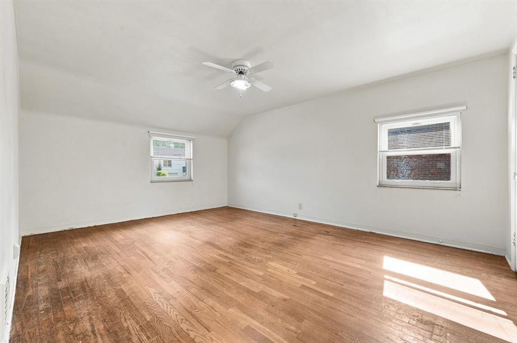 529 Old Farm Road Pittsburgh, PA 15234 - Photo 12 of 20 Gallery Image 12
