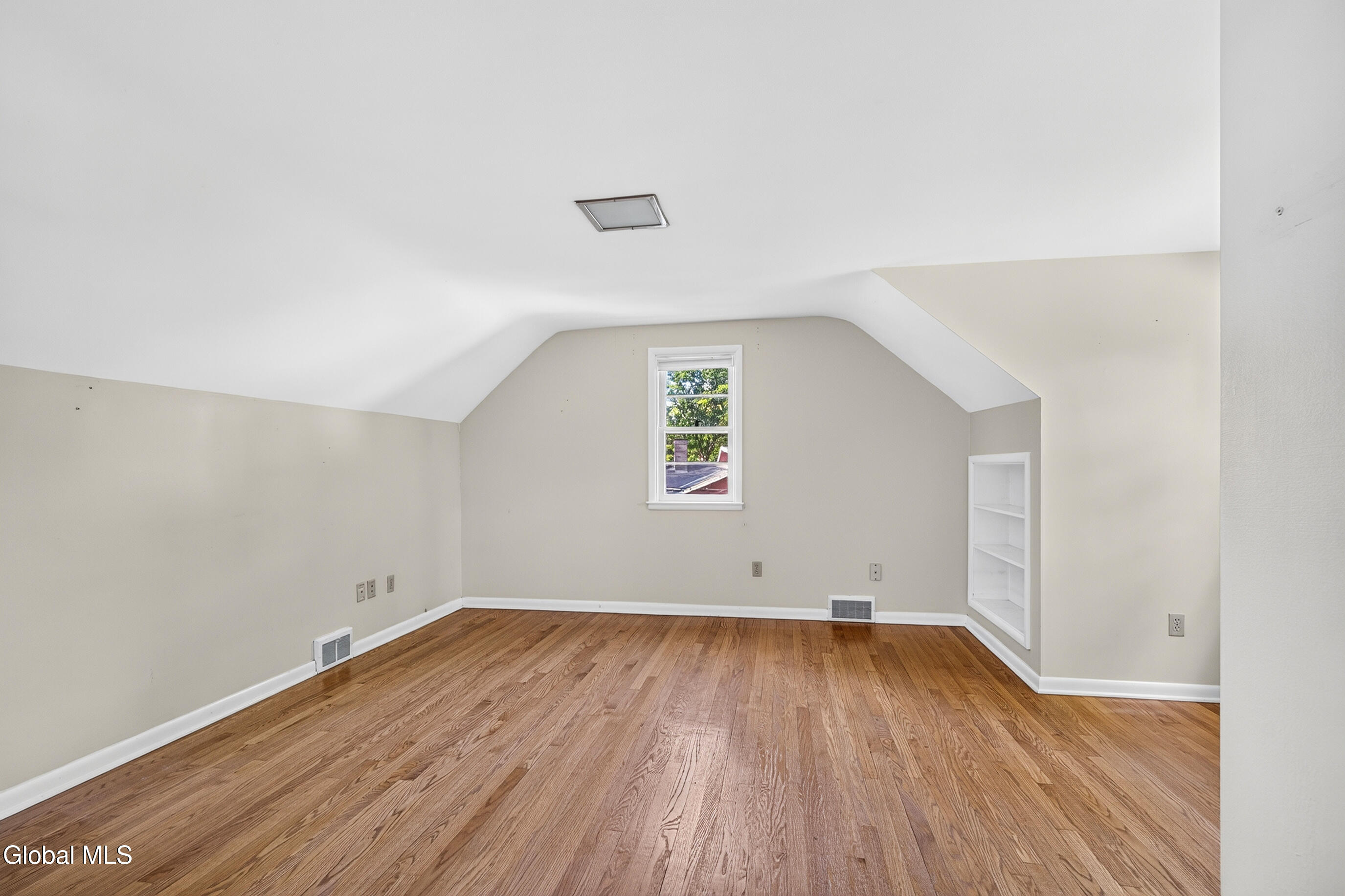 30 Clarkson Road Bethlehem, NY 12054 - Photo 35 of 60 051-30-Clarkson-Road-Delmar-NY-12054