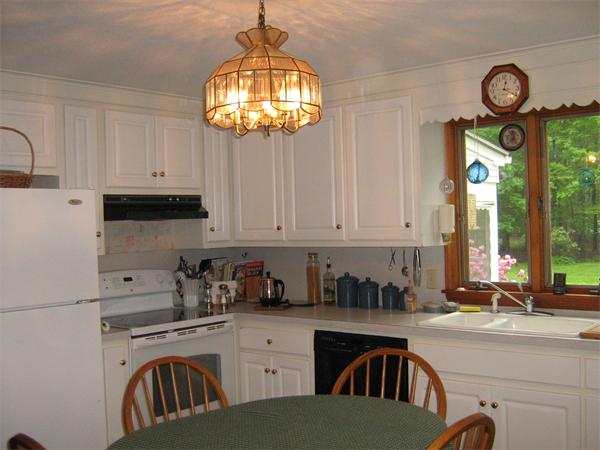 51 Paucatuck Road West Springfield, MA 01089 - Photo 8 of 8 Gallery Image 8
