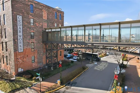 $300,000 | 251 Rocketts Way, Unit 307, Henrico, VA 23231