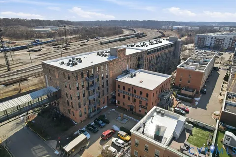 $300,000 | 251 Rocketts Way, Unit 307, Henrico, VA 23231