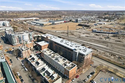 $300,000 | 251 Rocketts Way, Unit 307, Henrico, VA 23231