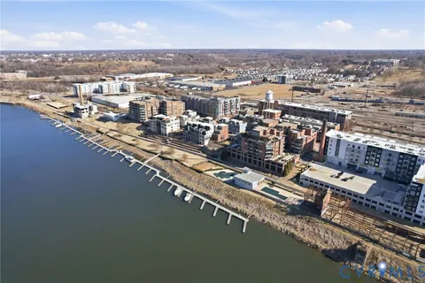 $300,000 | 251 Rocketts Way, Unit 307, Henrico, VA 23231