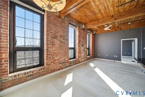 $300,000 | 251 Rocketts Way, Unit 307, Henrico, VA 23231