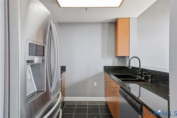 $293,000 | 251 Rocketts Way, Unit 307, Henrico, VA 23231