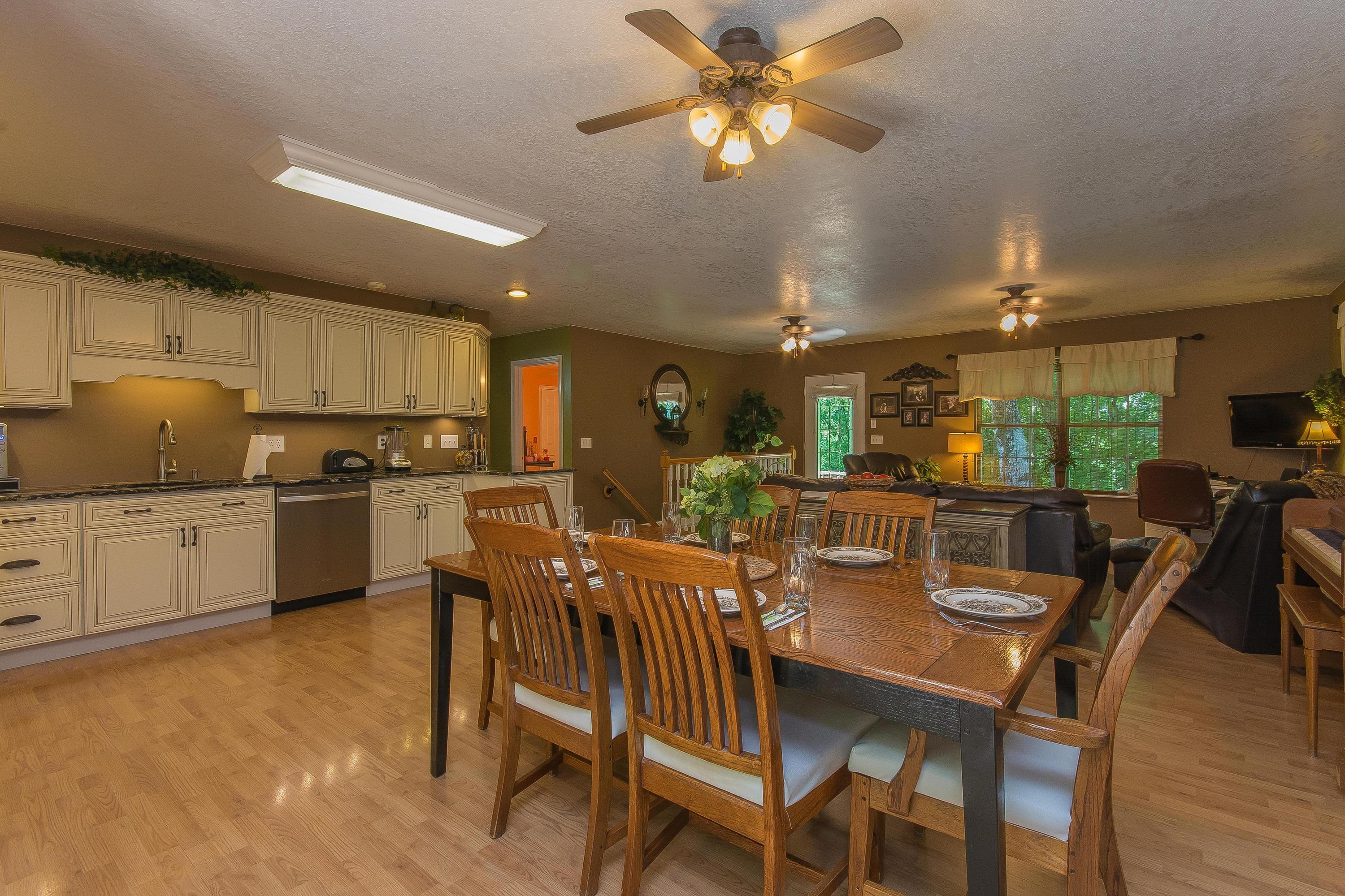 11930 Thatch Road Harrison, TN 37341 - Photo 22 of 38 Full View of Kitchen and Great Room