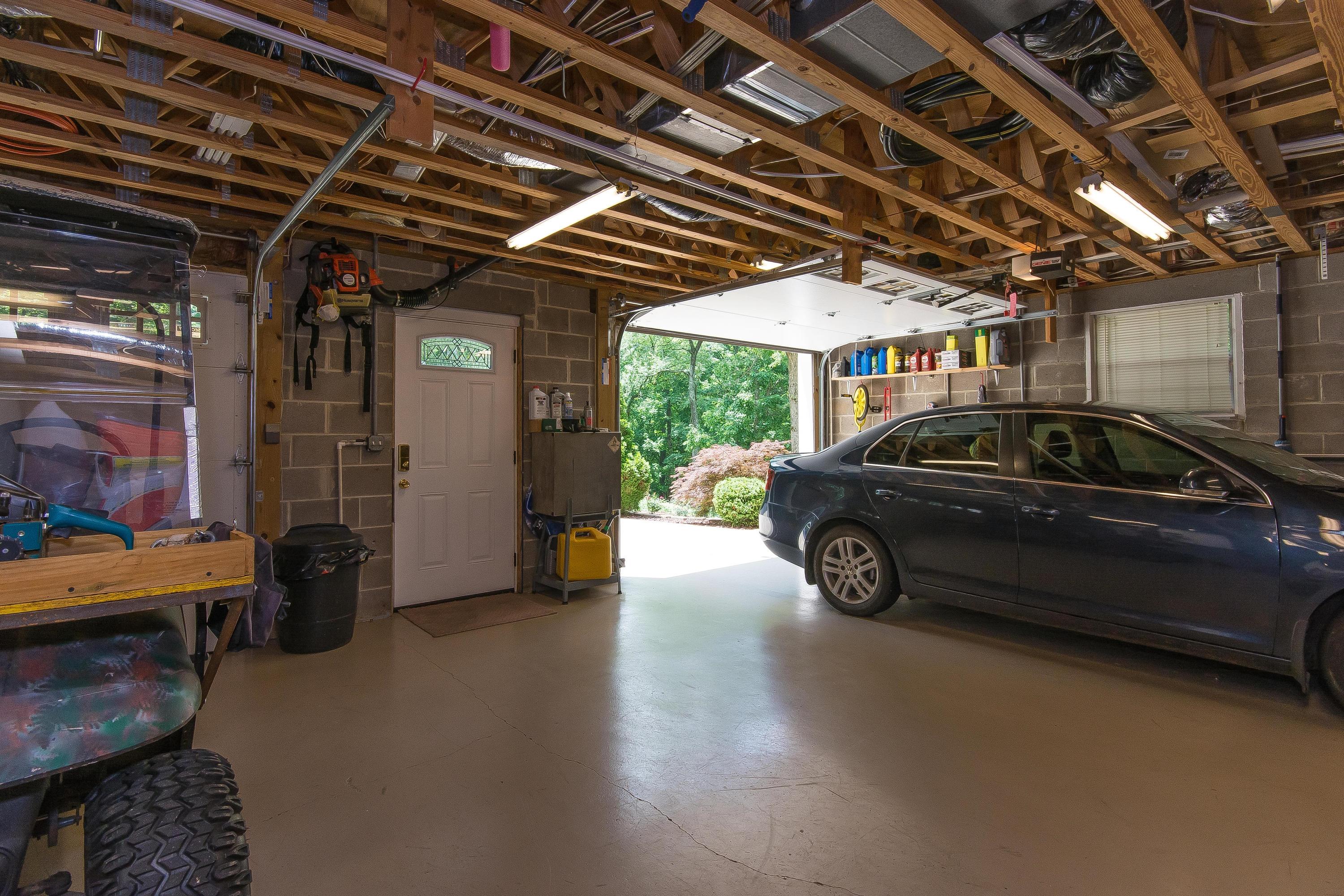 11930 Thatch Road Harrison, TN 37341 - Photo 27 of 38 2 Car Garage