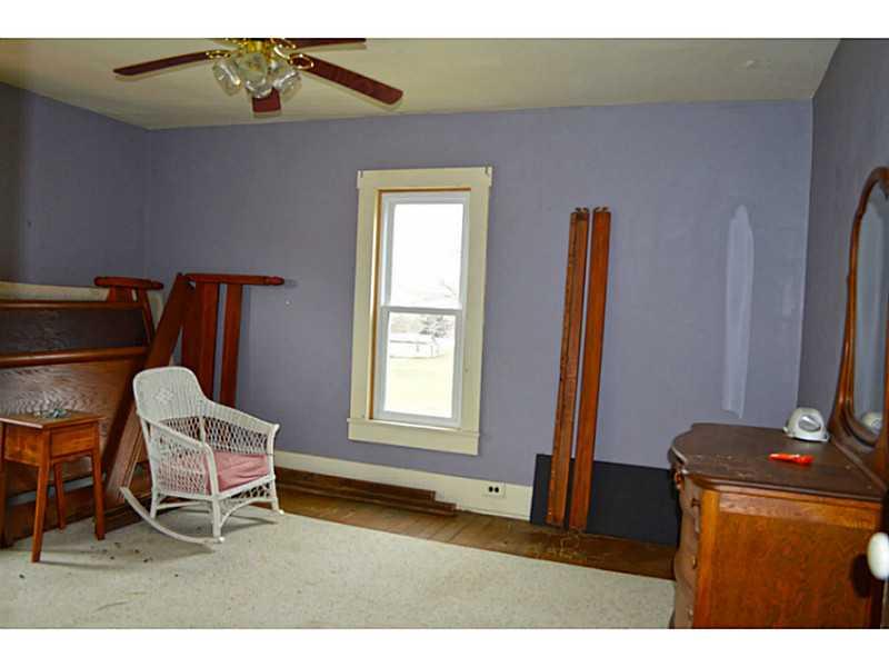 238 Walnut Valley Road Claysville, PA 15323 - Photo 8 of 25 Bedroom.
