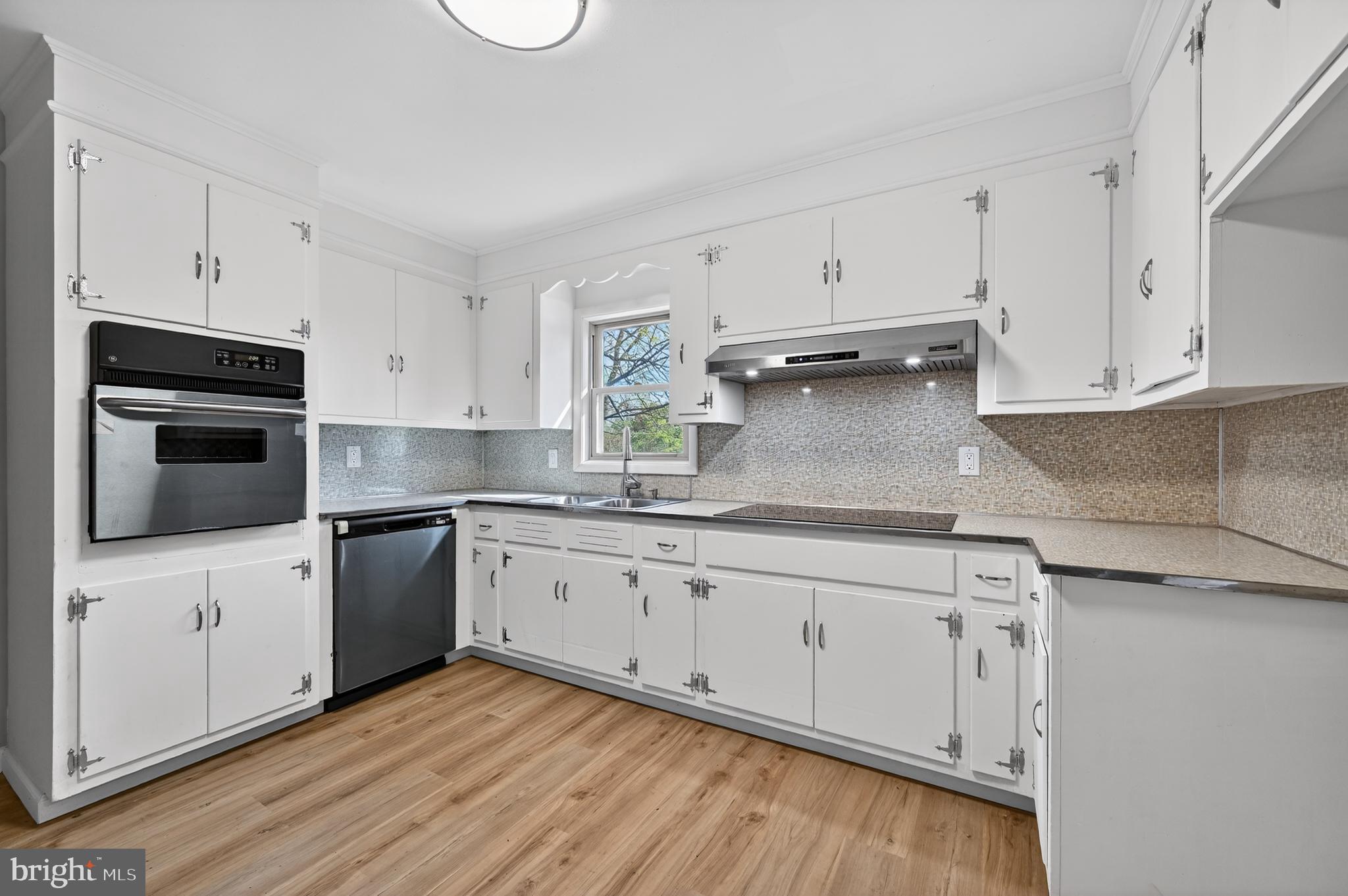 17721 Timberlane Hagerstown, MD 21740 - Photo 13 of 34