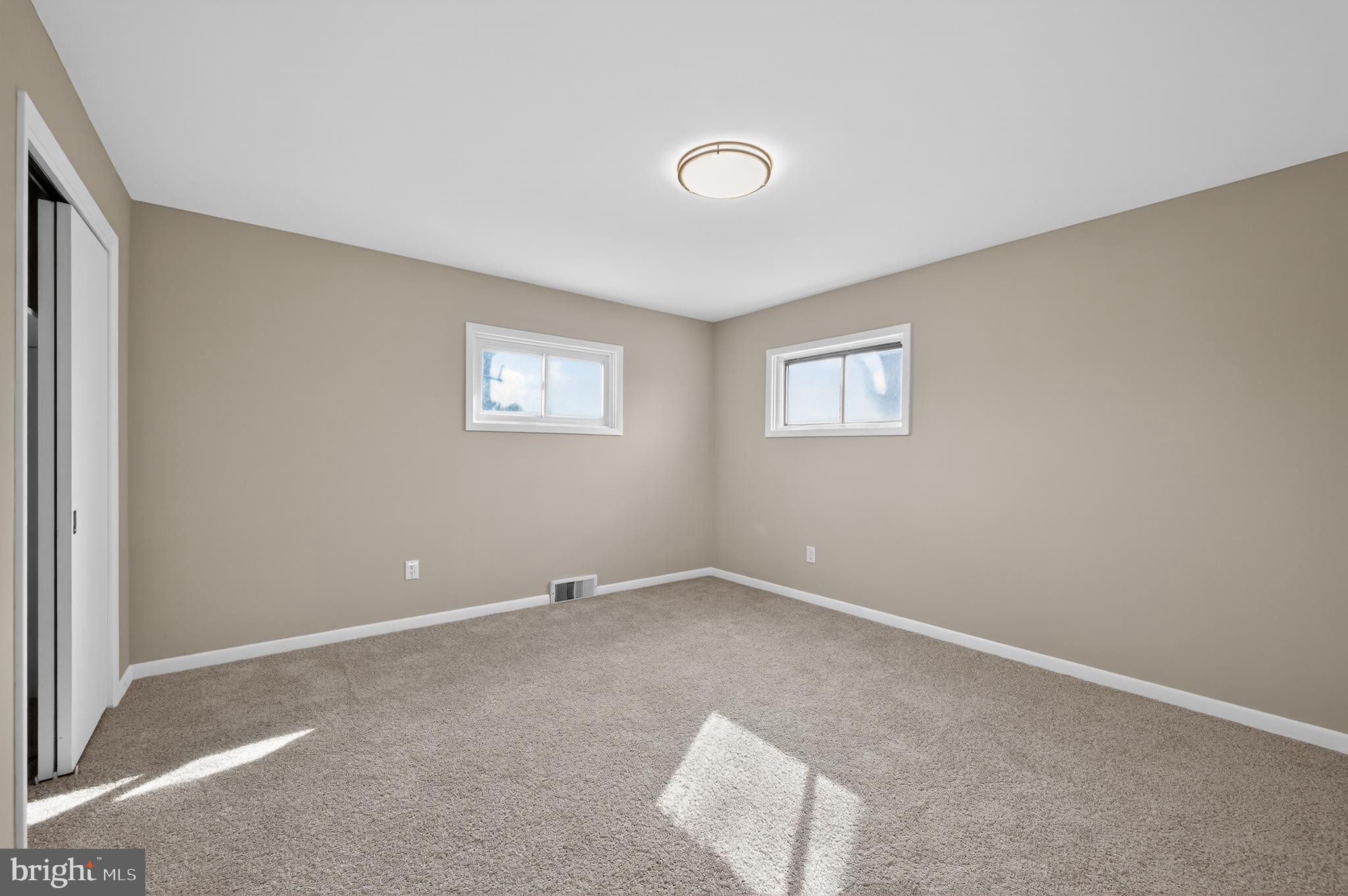 17721 Timberlane Hagerstown, MD 21740 - Photo 21 of 34