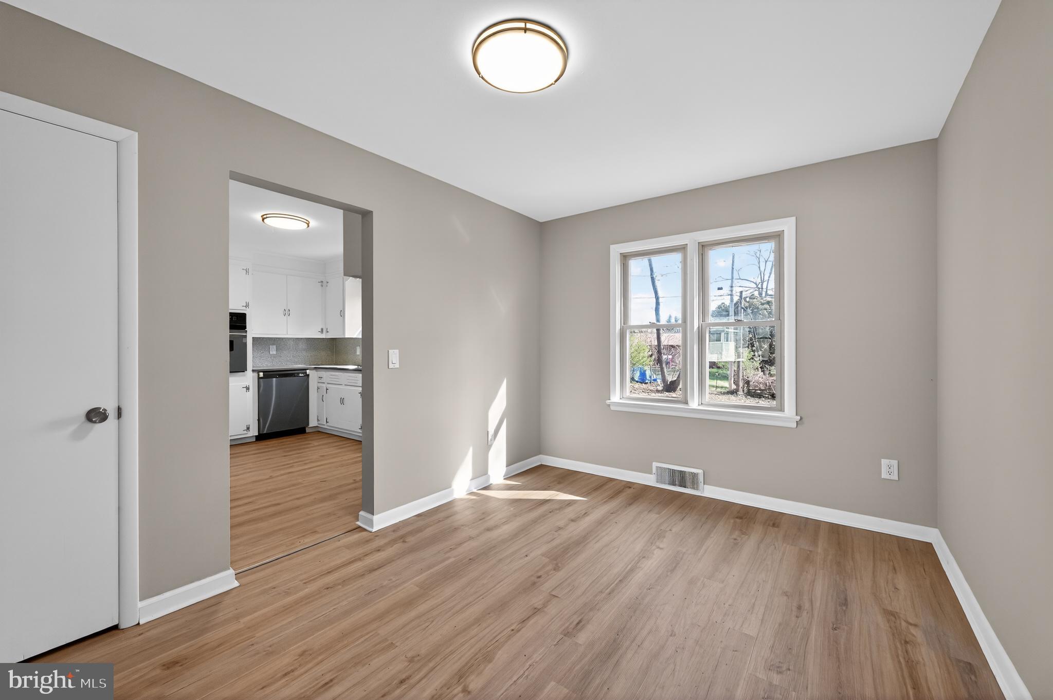 17721 Timberlane Hagerstown, MD 21740 - Photo 6 of 34