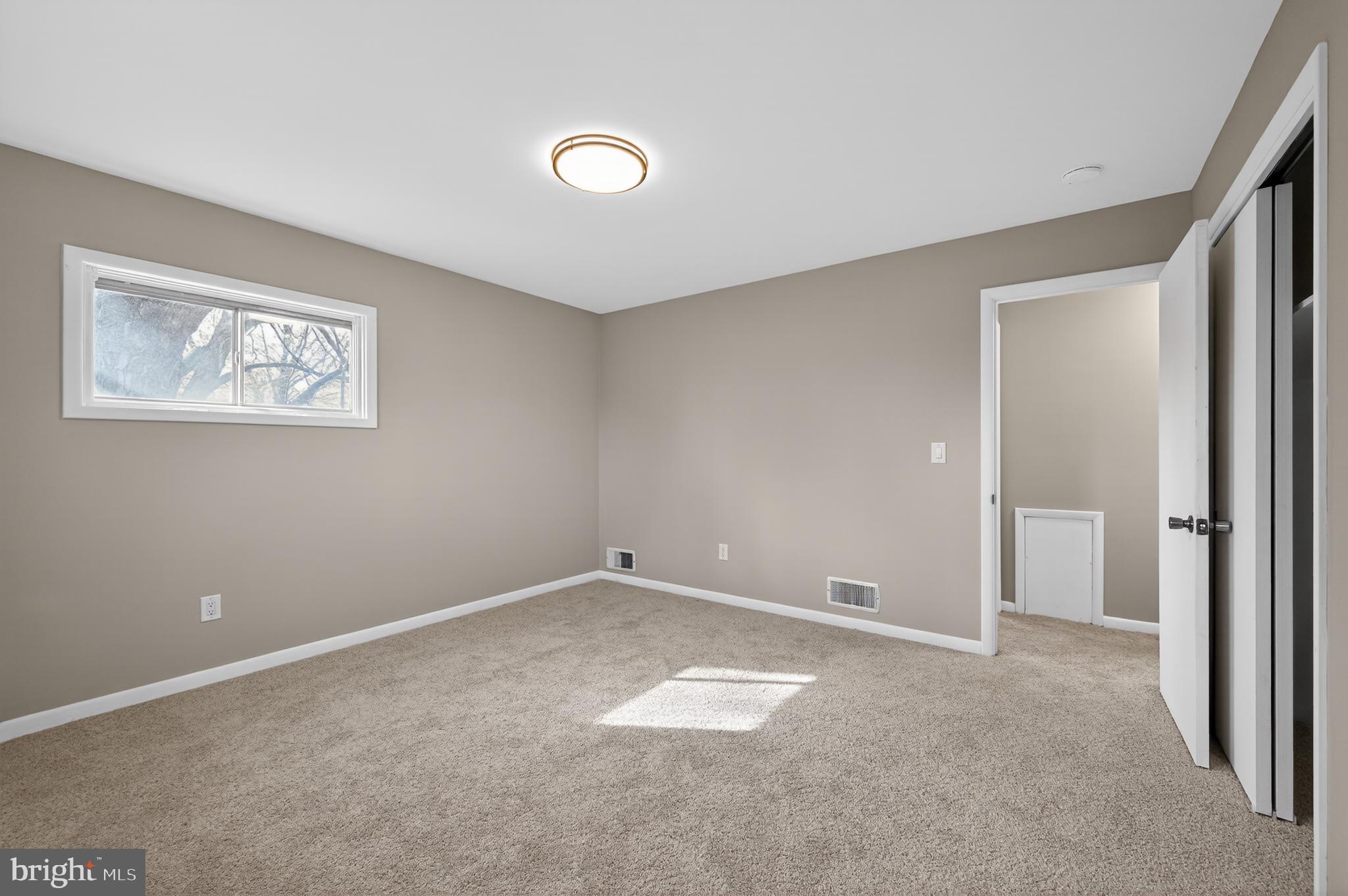 17721 Timberlane Hagerstown, MD 21740 - Photo 10 of 34