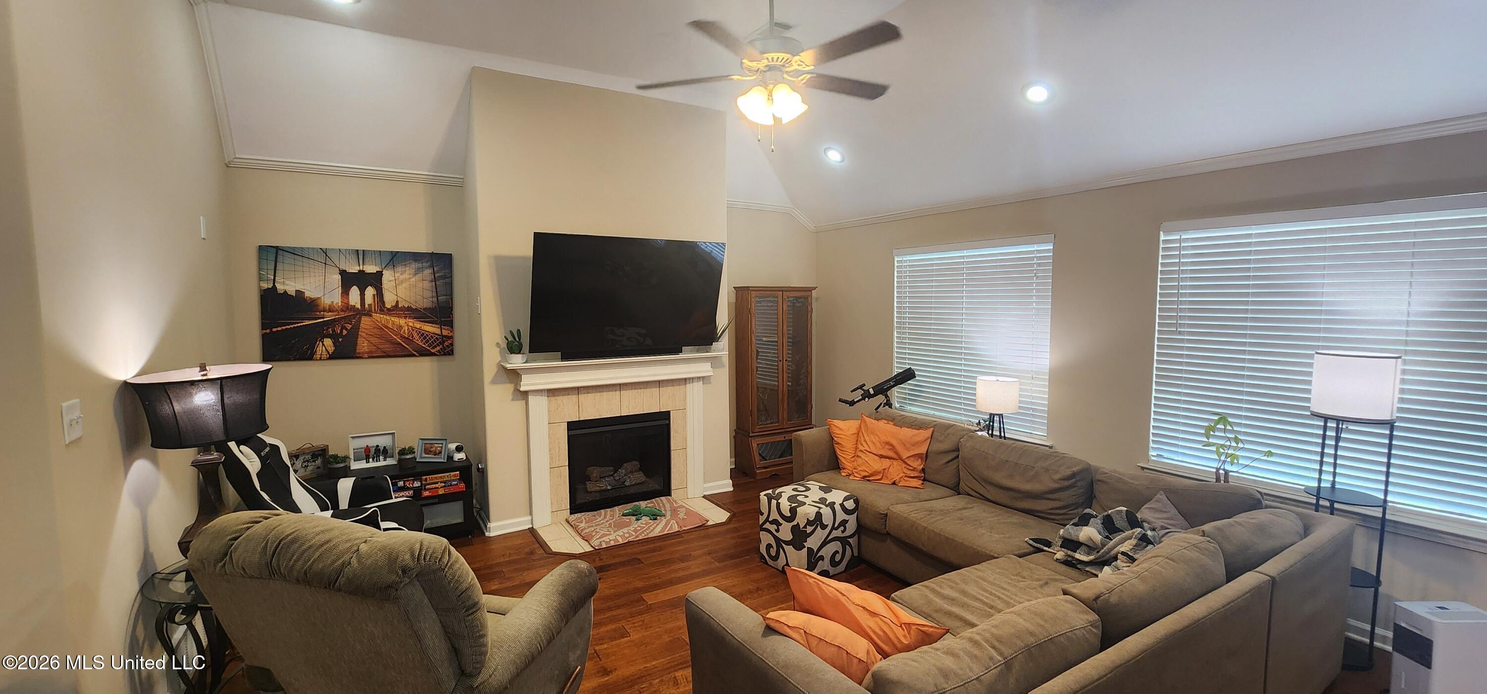 13451 Berkstone Loop Olive Branch, MS 38654 - Photo 8 of 22 6