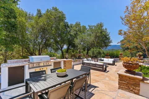 $13,988,000 | 1142 Moore Road, Woodside, CA 94062