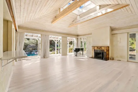 $13,988,000 | 1142 Moore Road, Woodside, CA 94062