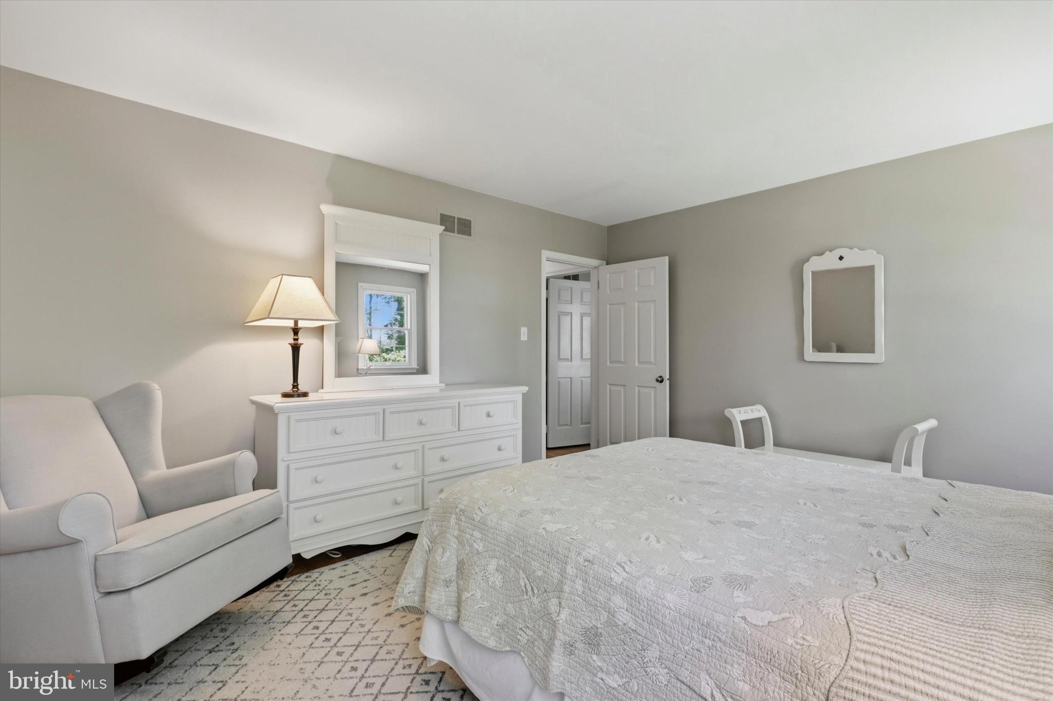 1089 Broadview Road Wayne, PA 19087 - Photo 31 of 46 Bedroom #3