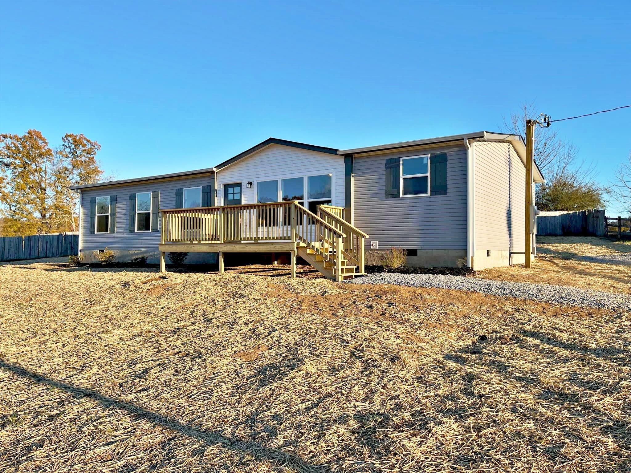 115 Pulliam Drive Decatur, TN 37322 - Photo 3 of 45