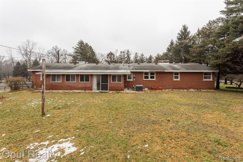 40295 Harris Road Belleville, MI 48111 - Photo 26 of 32
