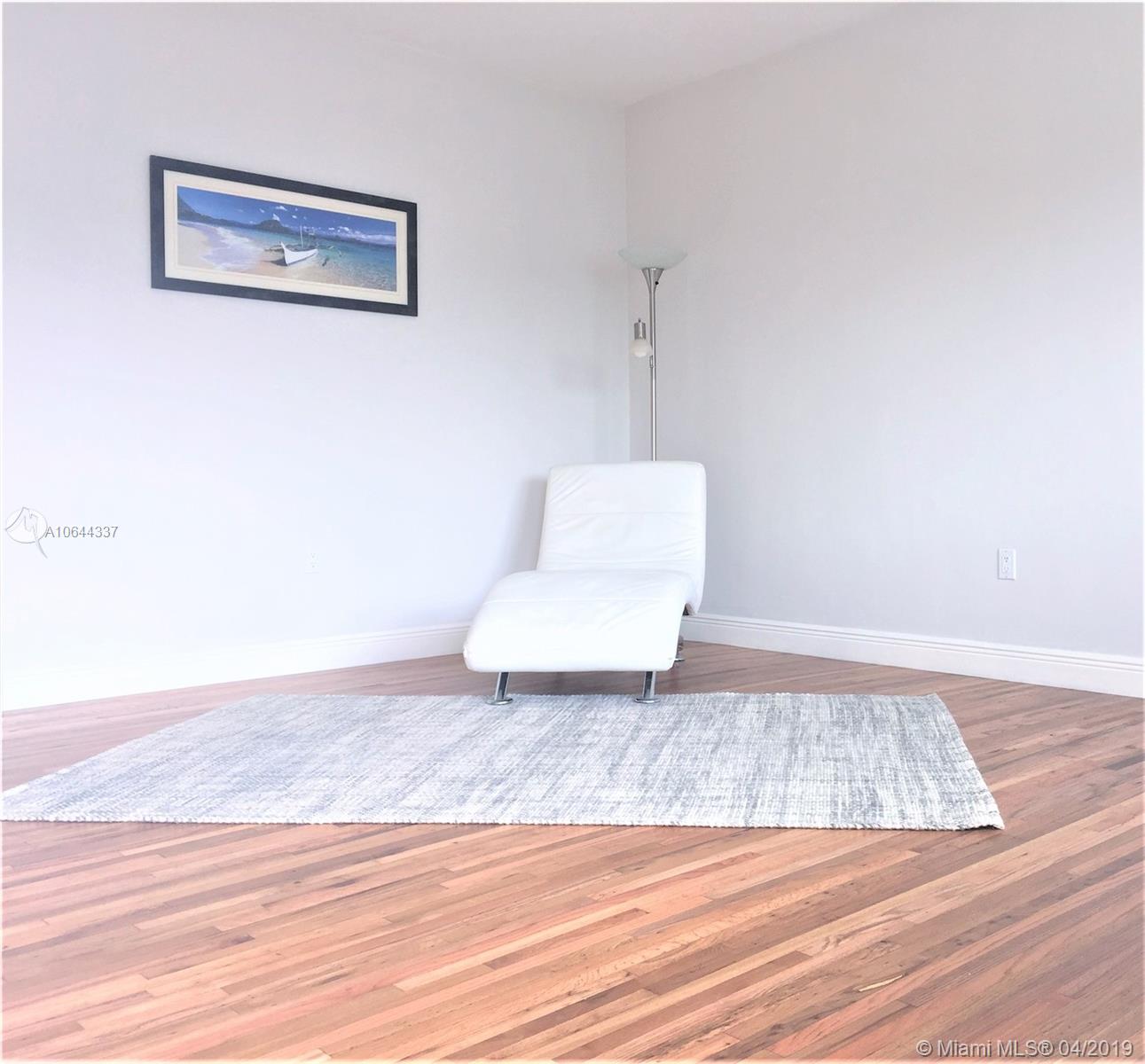 320 85th Street, Unit 15 Miami Beach, FL 33141 - Photo 3 of 25