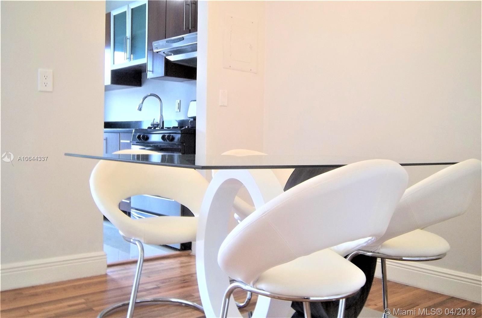 320 85th Street, Unit 15 Miami Beach, FL 33141 - Photo 4 of 25