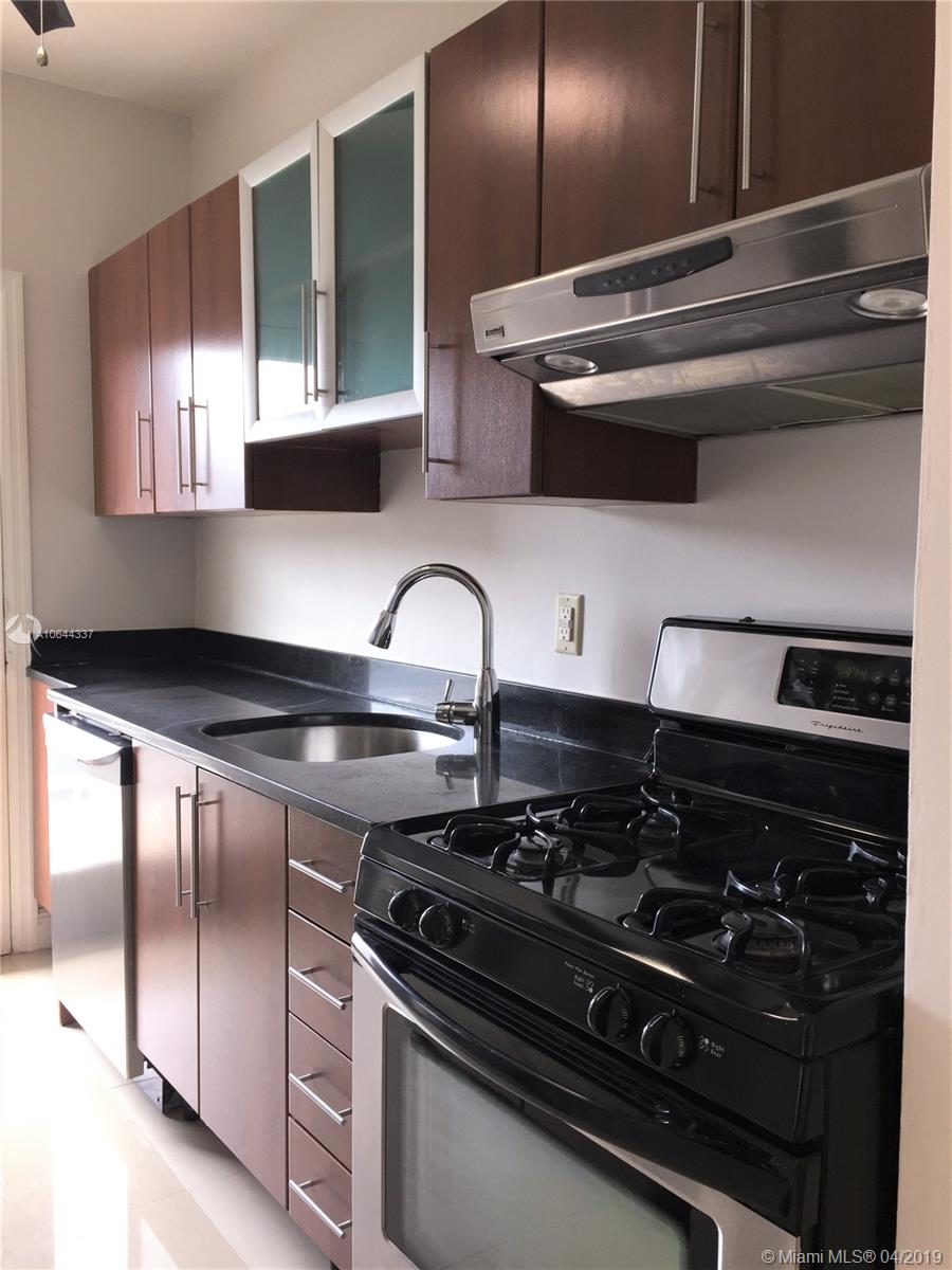 320 85th Street, Unit 15 Miami Beach, FL 33141 - Photo 8 of 25