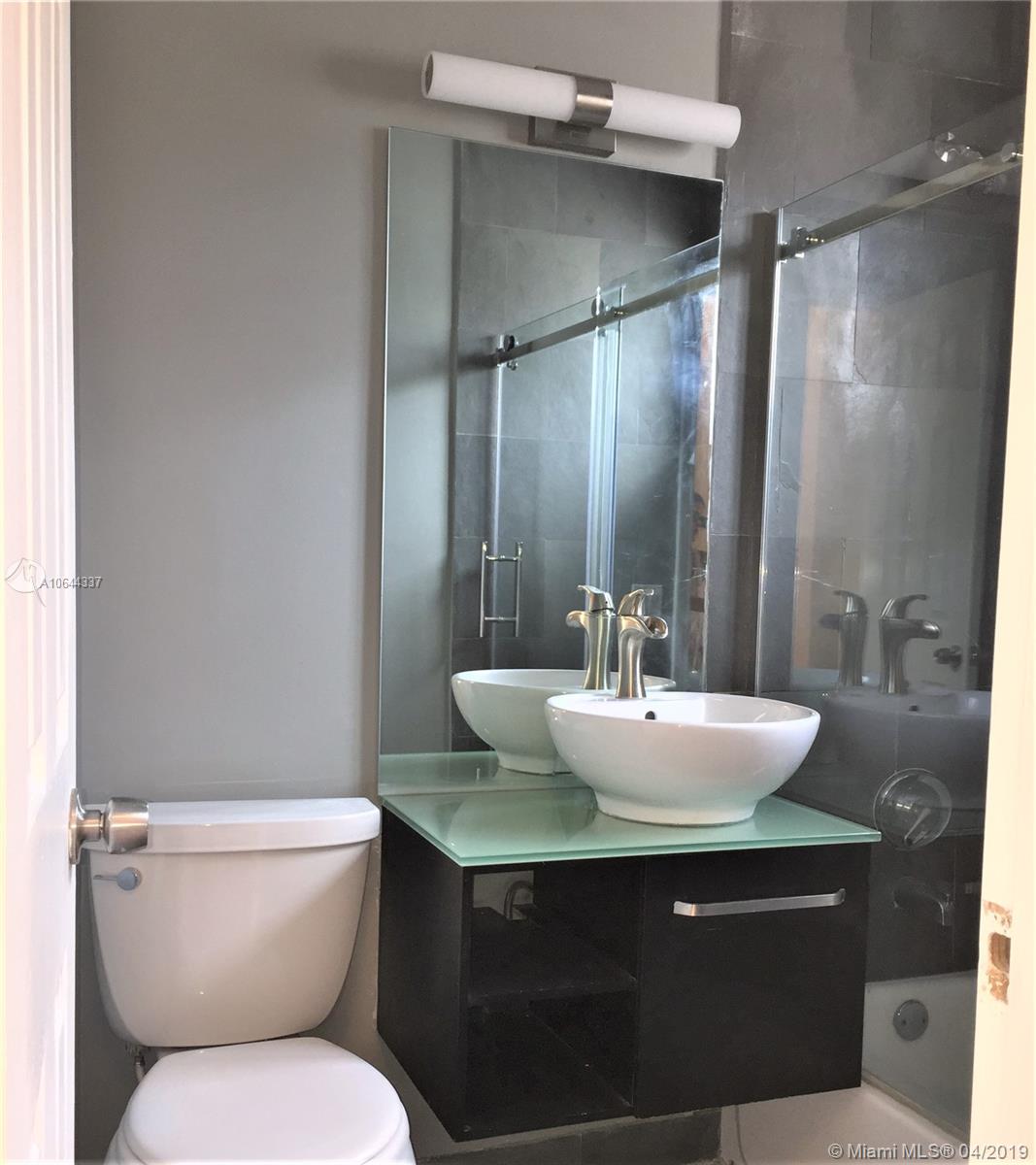320 85th Street, Unit 15 Miami Beach, FL 33141 - Photo 10 of 25
