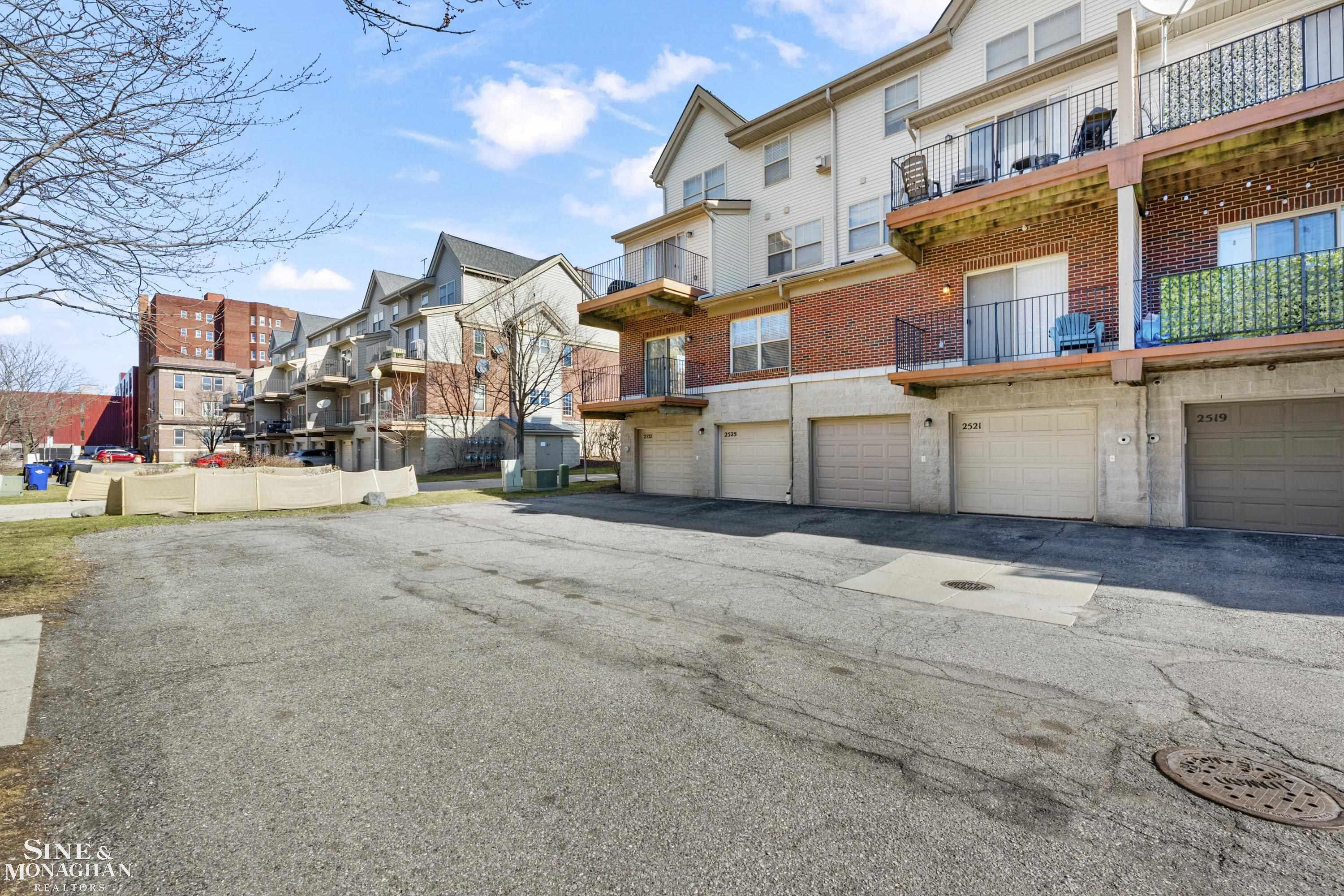 2527 John R Street Detroit, MI 48201 - Photo 40 of 54