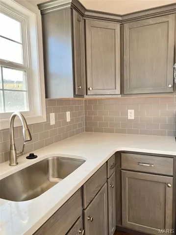 $307,500 | 1018 Lakeway Drive, Labadie, MO 63055