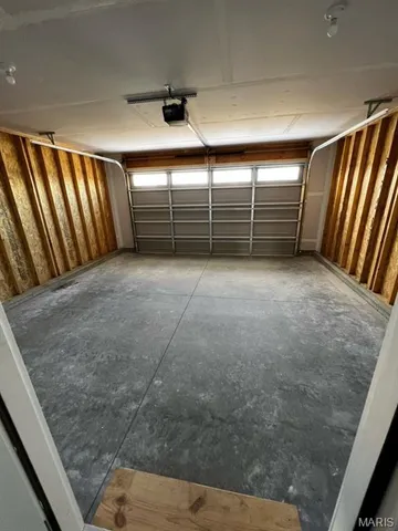 $307,500 | 1018 Lakeway Drive, Labadie, MO 63055