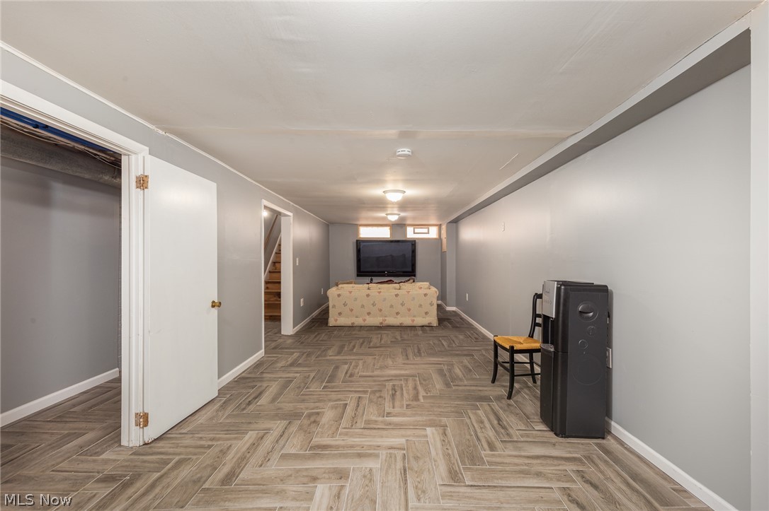 3837 Salisbury Road Cleveland, OH 44121 - Photo 14 of 17
