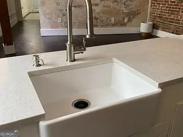 a close view of sink