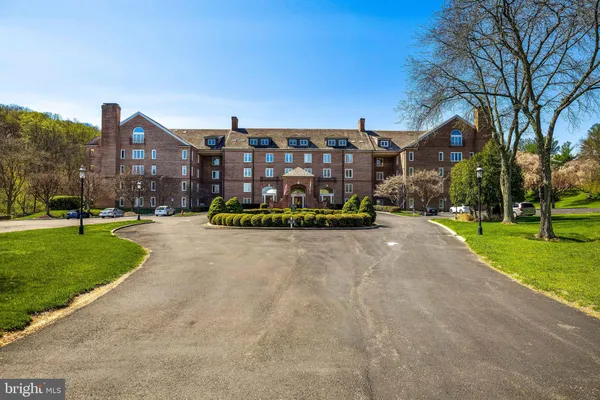 $379,000 | 2331 Old Court Road, Unit 307, Baltimore, MD 21208