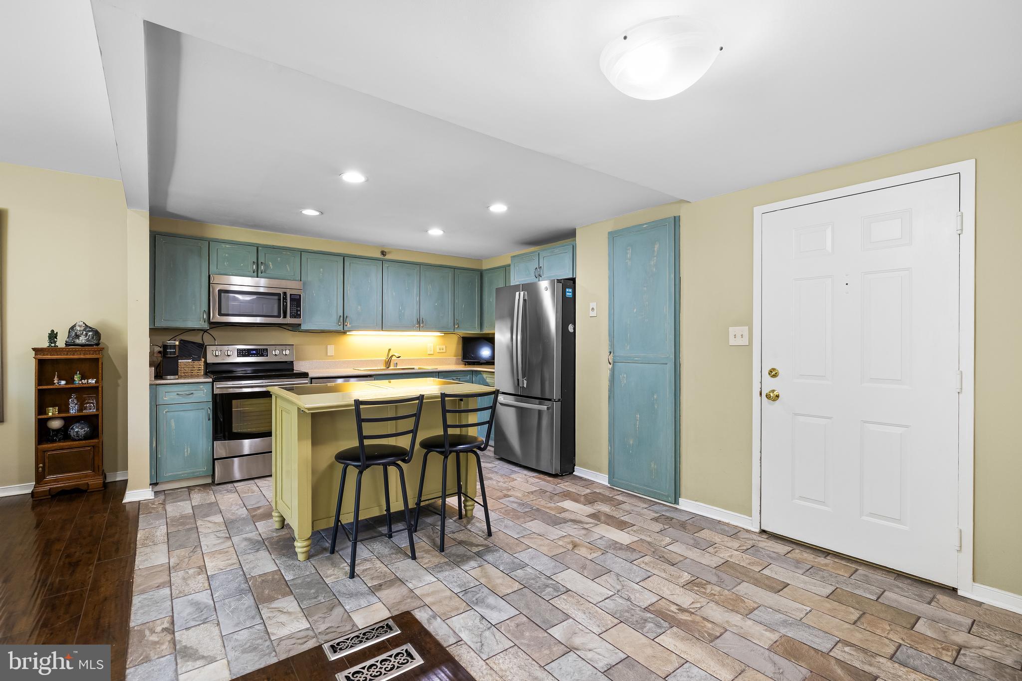 2331 Old Court Road, Unit 307 Baltimore, MD 21208 - Photo 15 of 54