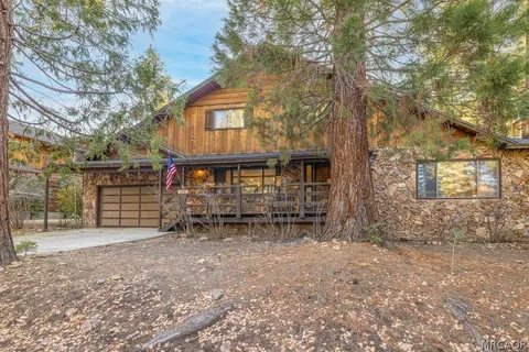 $775,000 | 170 North Eureka Drive, Big Bear Lake, CA 92315