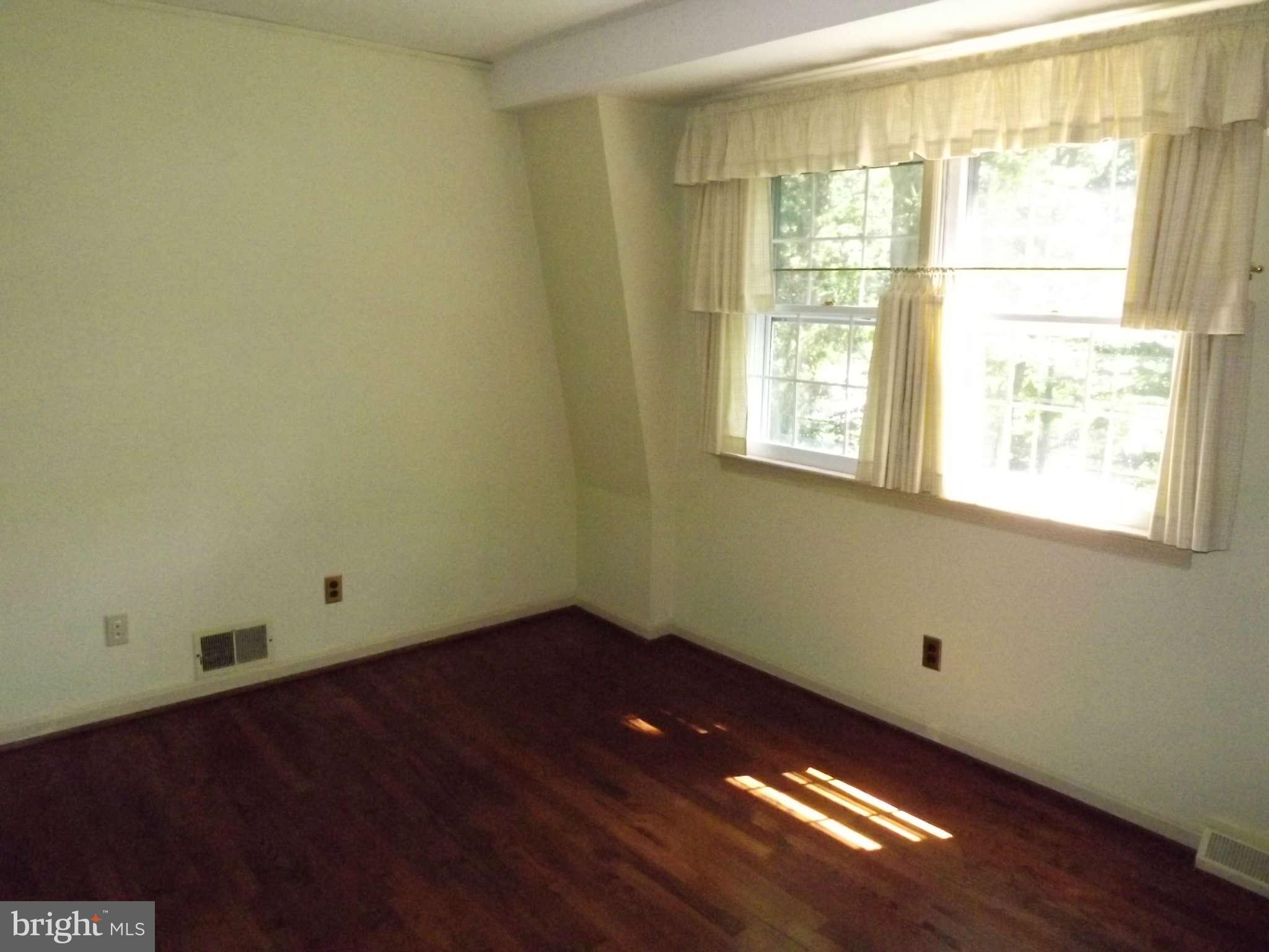 3057 Mimon Road Annapolis, MD 21403 - Photo 11 of 26 Bedroom