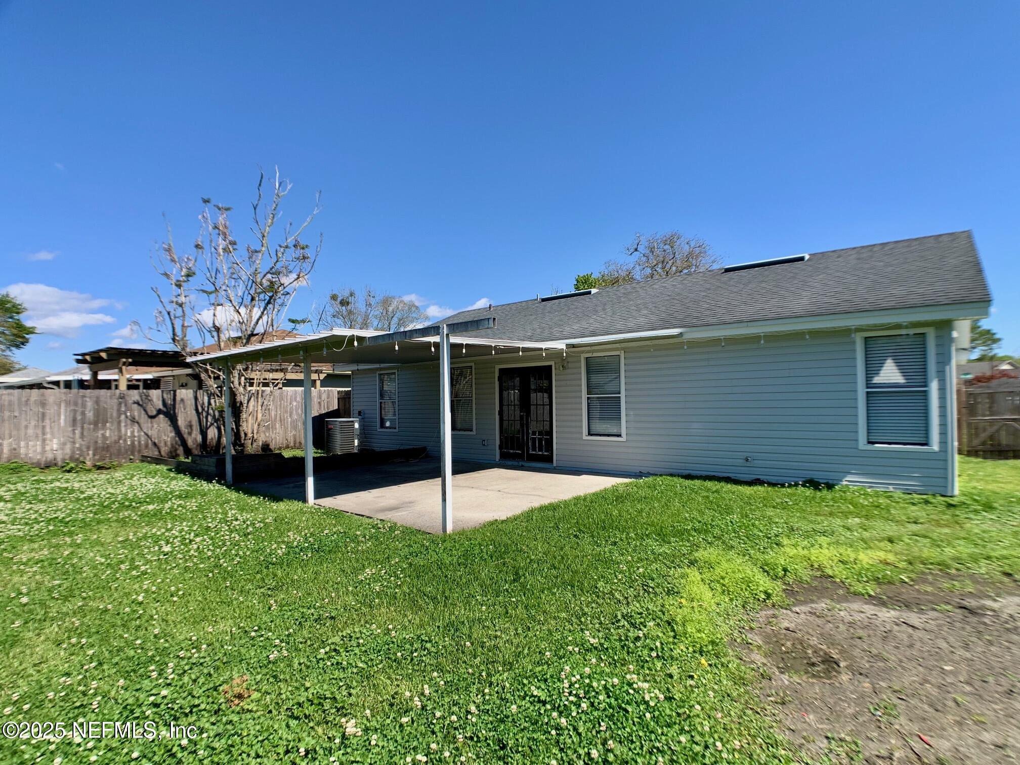 1571 Kingfisher Boulevard Orange Park, FL 32065 - Photo 23 of 24 IMG_6733