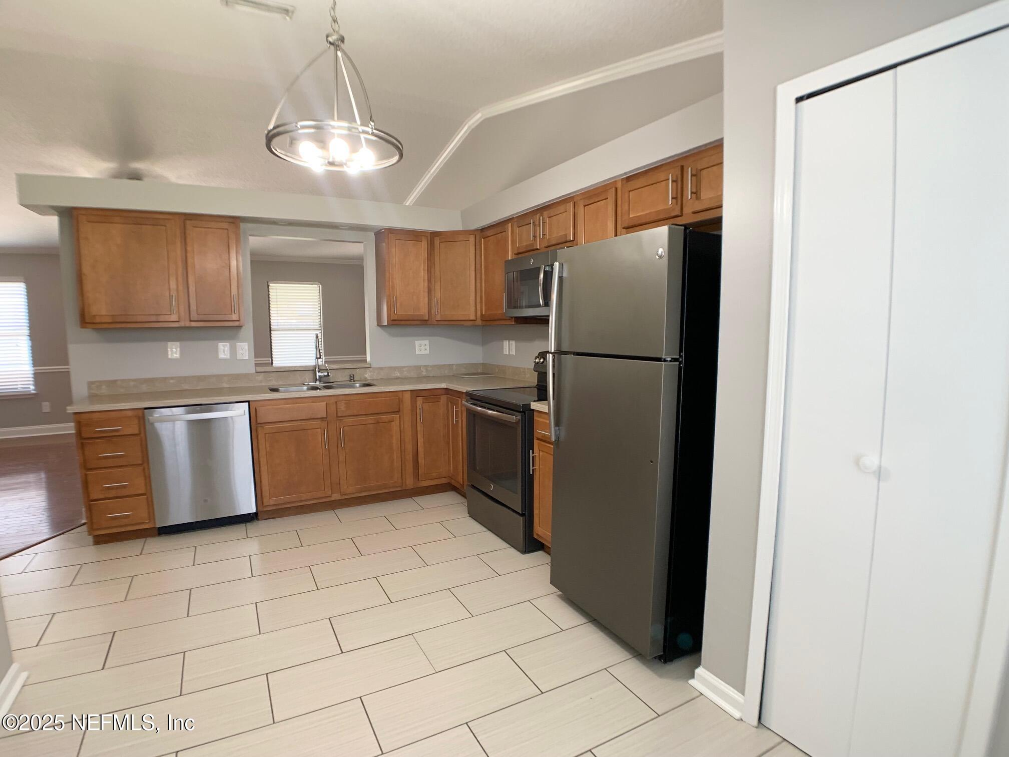 1571 Kingfisher Boulevard Orange Park, FL 32065 - Photo 7 of 24 IMG_6717