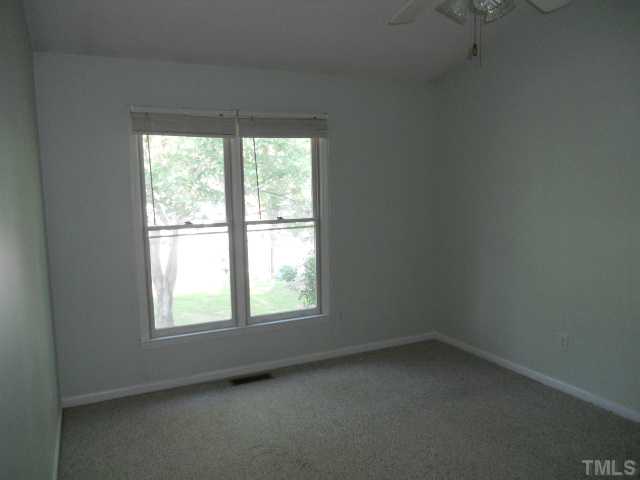 712 Matney Lane Apex, NC 27502 - Photo 5 of 8