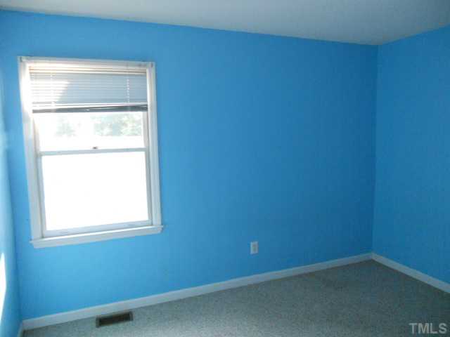 712 Matney Lane Apex, NC 27502 - Photo 7 of 8