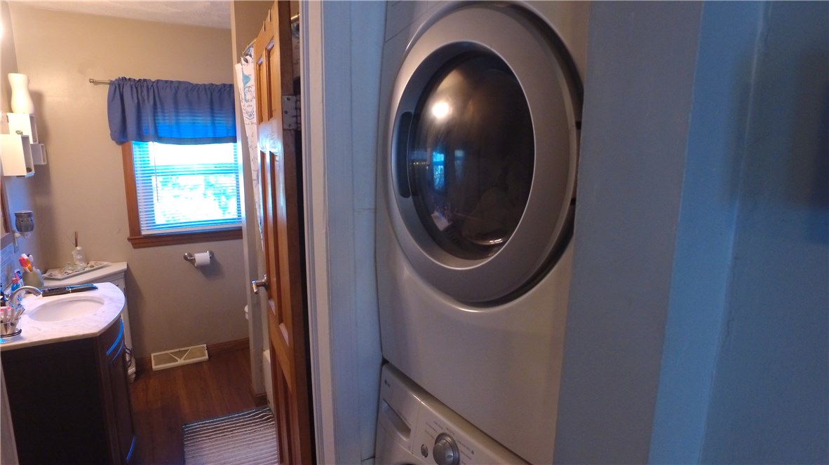 56 Miles Avenue Woonsocket, RI 02895 - Photo 6 of 12