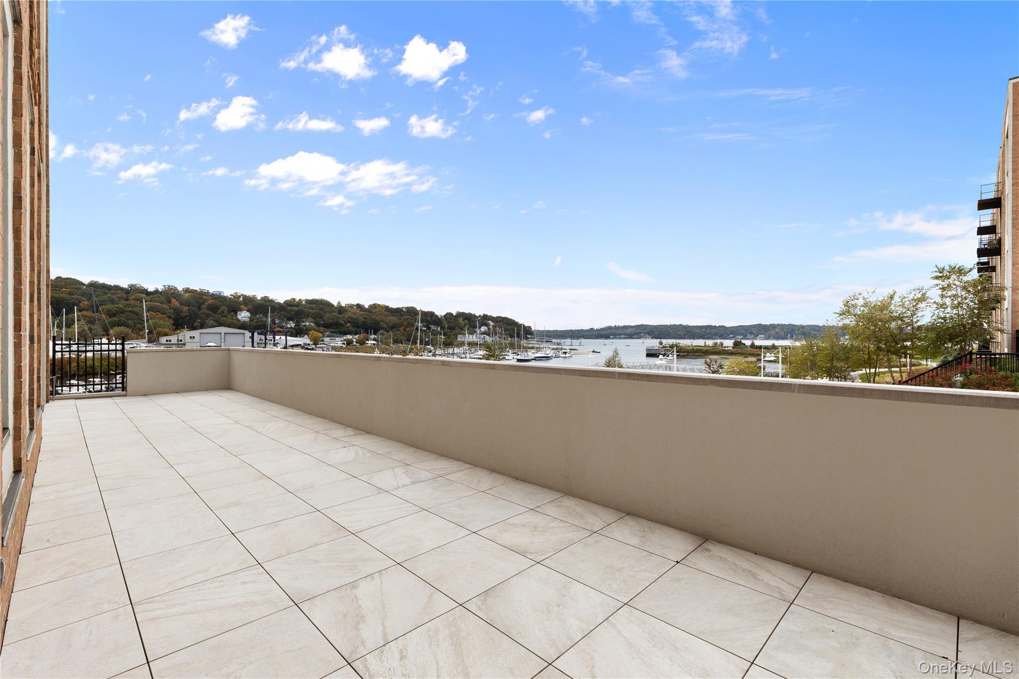 100 Garvies Point Road, Unit 1036 Glen Cove, NY 11542 - Photo 8 of 20