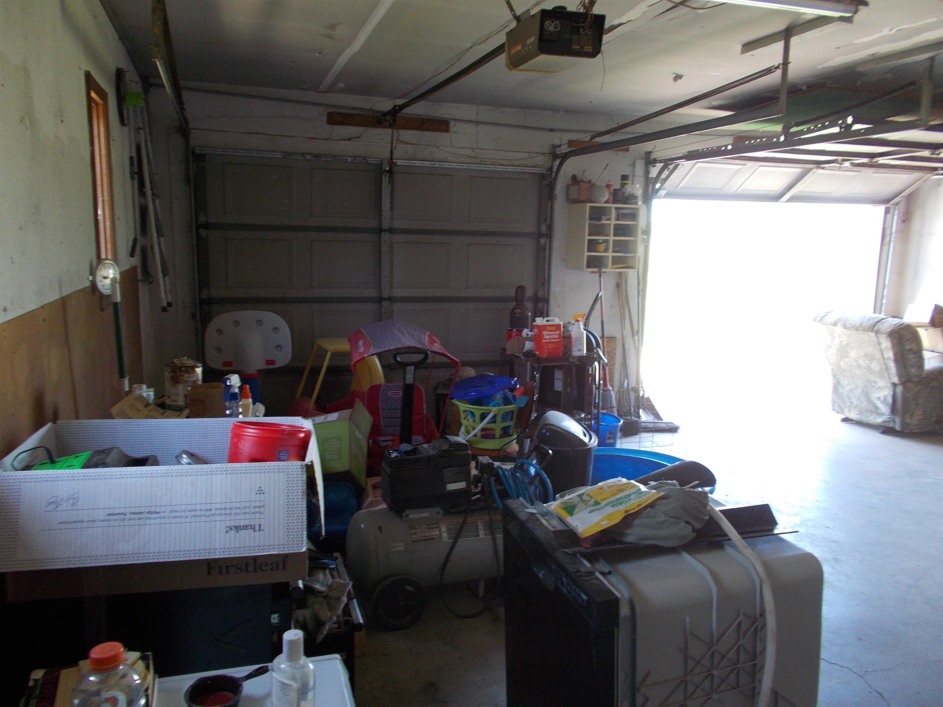 8401 West Esmond Road Hale, MI 48739 - Photo 34 of 42 1901801-33.JPG