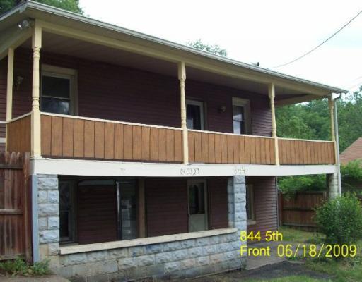 844 5th Street East Rochester, PA 15074 - Photo 1 of 17 Exterior Front.