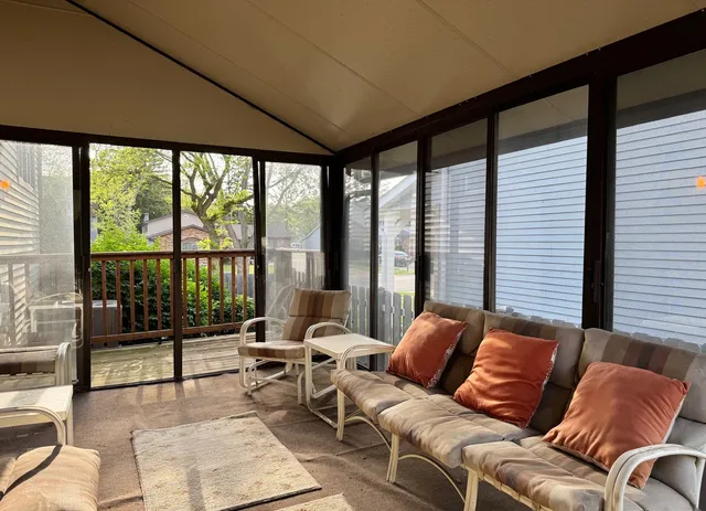 $429,000 | 416 Trinity Court, Buffalo Grove, IL 60089