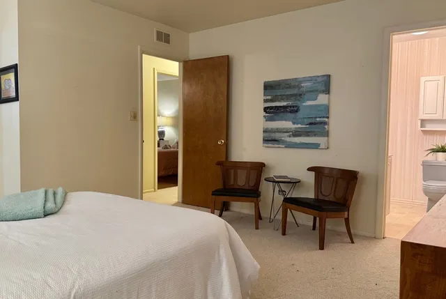 $449,000 | 416 Trinity Court, Buffalo Grove, IL 60089