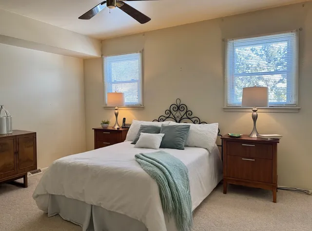 $429,000 | 416 Trinity Court, Buffalo Grove, IL 60089