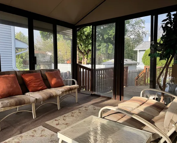 $449,000 | 416 Trinity Court, Buffalo Grove, IL 60089