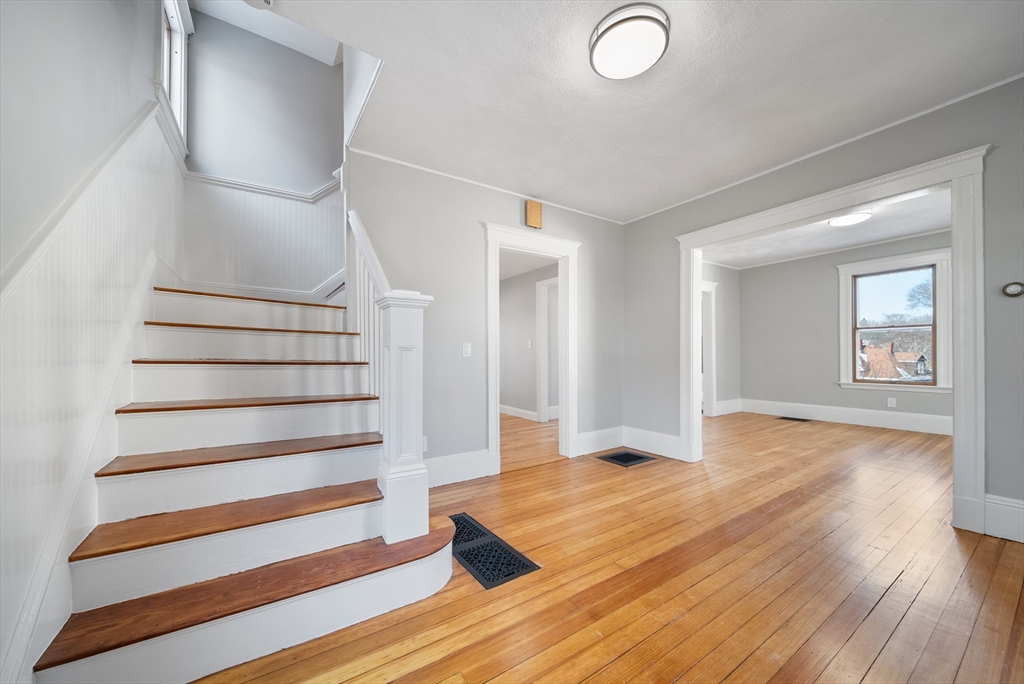 24 Oak Hill Road Saugus, MA 01906 - Photo 16 of 42 Gallery Image 16